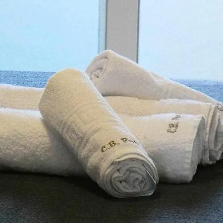 Xoriguer -apartamento Con Piscina Junto La Playa *