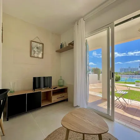 Xoriguer -apartamento Con Piscina Junto La Playa