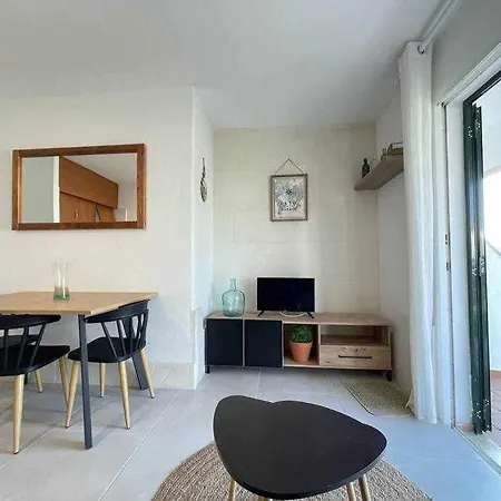 Xoriguer -apartamento Con Piscina Junto La Playa Lägenhet *