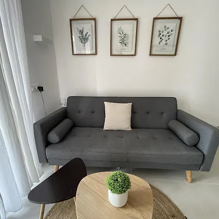 Xoriguer -apartamento Con Piscina Junto La Playa *