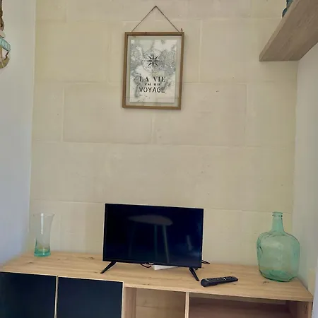 Xoriguer -apartamento Con Piscina Junto La Playa